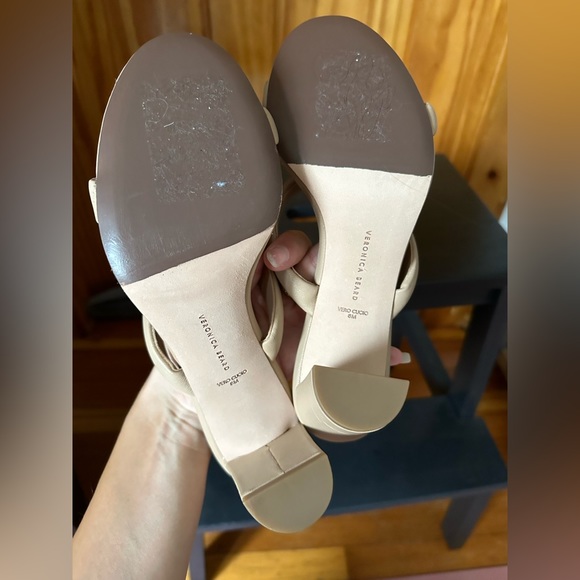🎊Host pick ☺️🎊NWOT Veronica beard heels - Picture 3 of 3